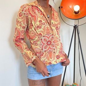 Vintage y2k/ 90s paisley print button down top/ blouse by Ann Taylor Petites.